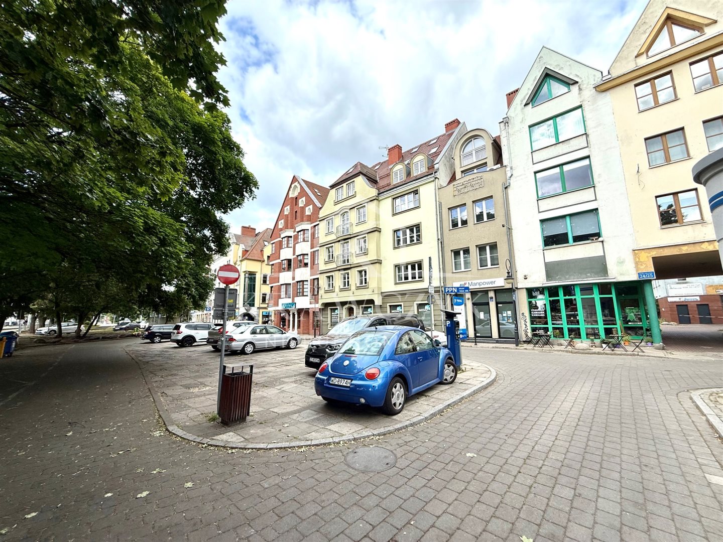 STARE MIASTO - LOKAL - WYSOKI STANDARD (10)