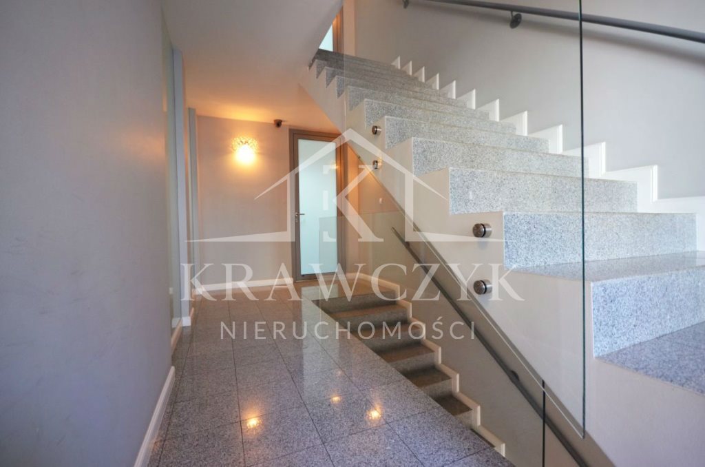 LOKAL BIUROWY - STARE MIASTO - WYSOKI STANDARD (6)