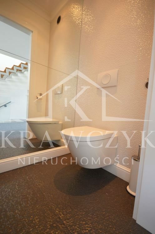 LOKAL BIUROWY - STARE MIASTO - WYSOKI STANDARD (7)