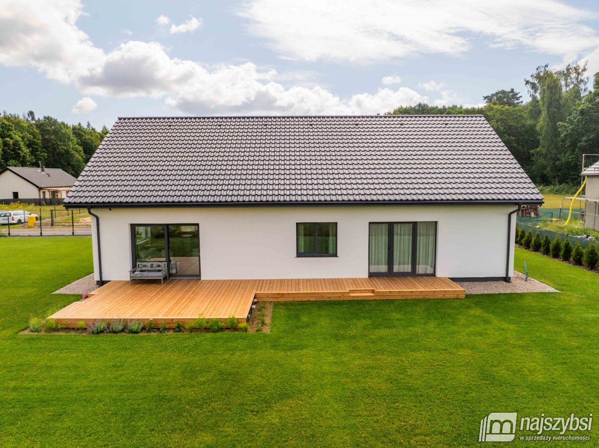 Goleniów- nowy, nowoczesny, inteligentny dom  (32)