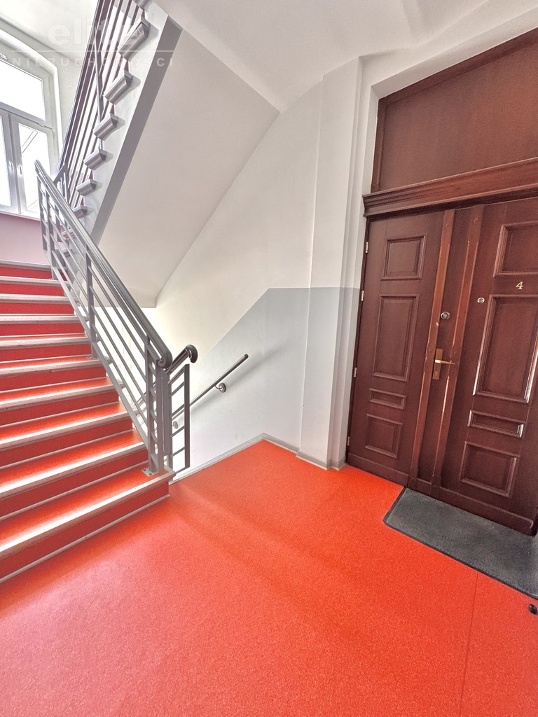 Centrum 3 pok, piękna kamienica blisko Placu Zgody (18)