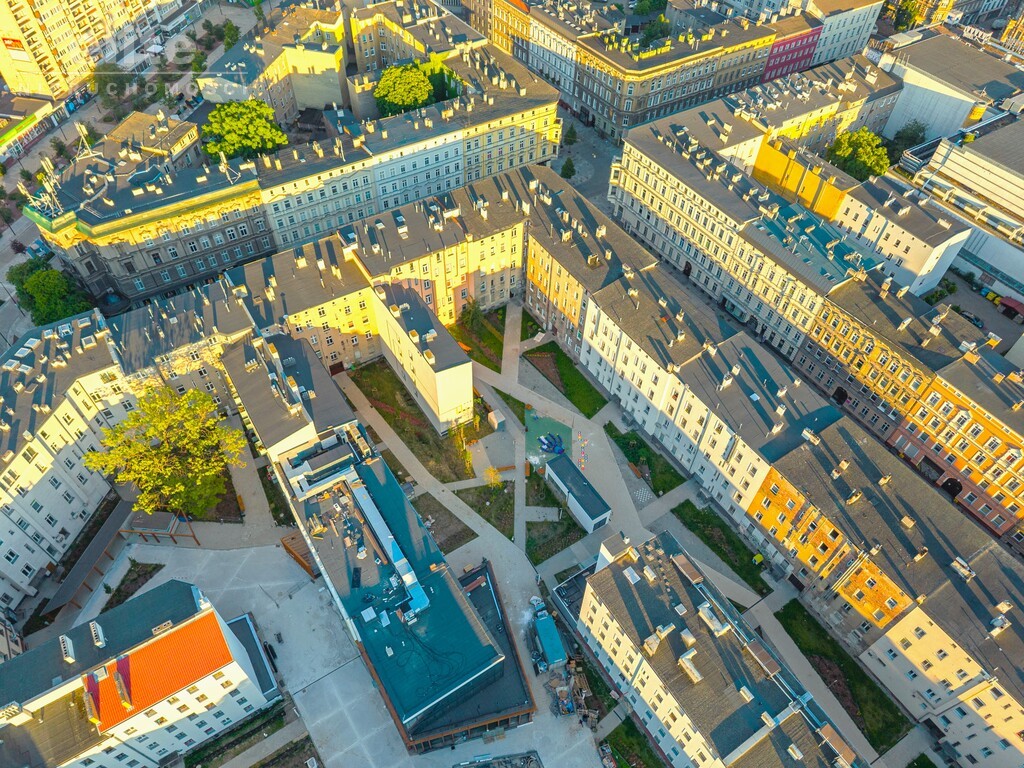 Centrum 3 pok, piękna kamienica blisko Placu Zgody (25)