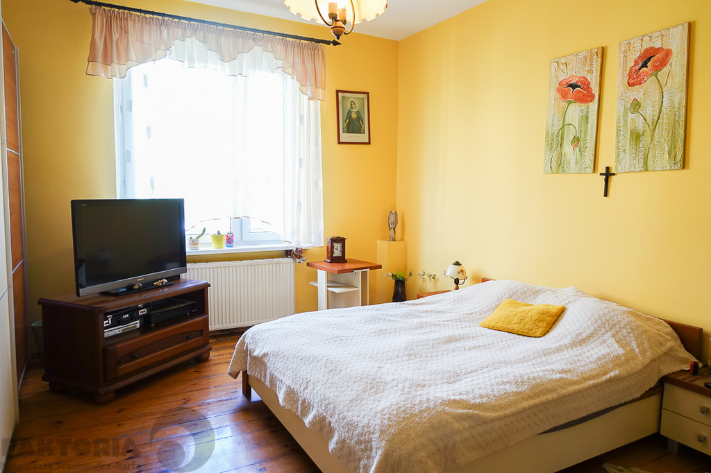 Dom dwurodzinny na uboczu działka 3340 m2 (8)