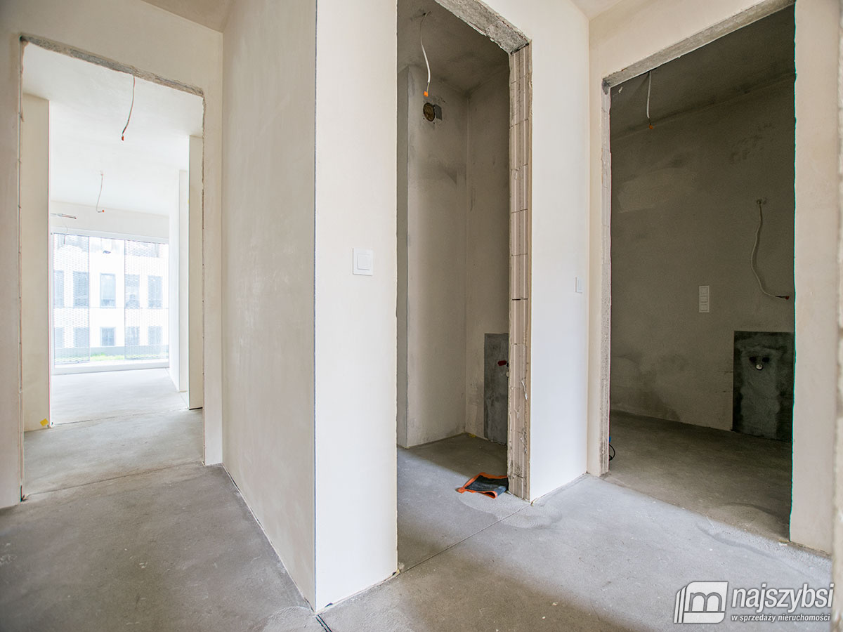 Szczecin - 4-pokojowy apartament nad Odrą (11)