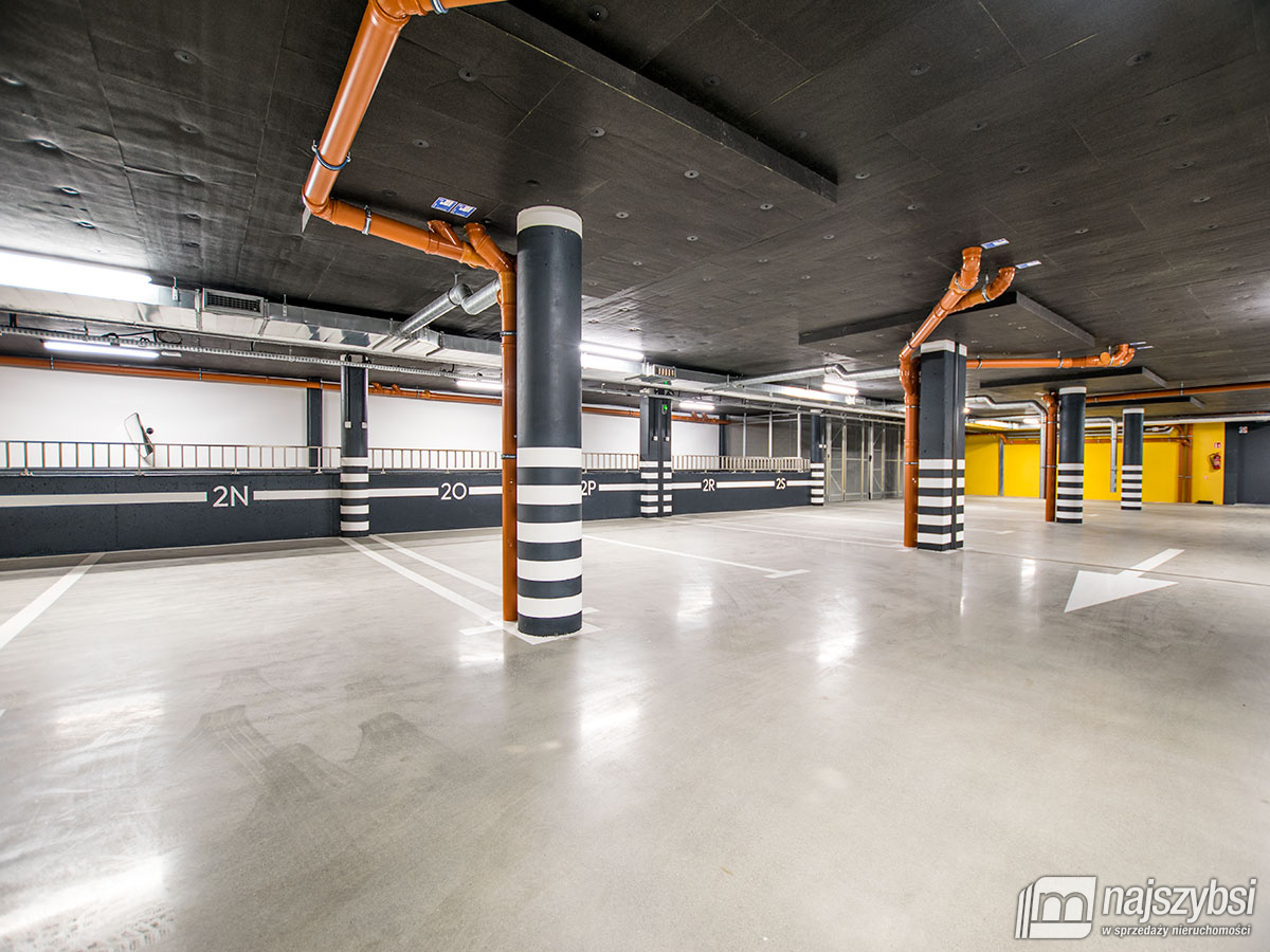 Szczecin - 4-pokojowy apartament nad Odrą (17)