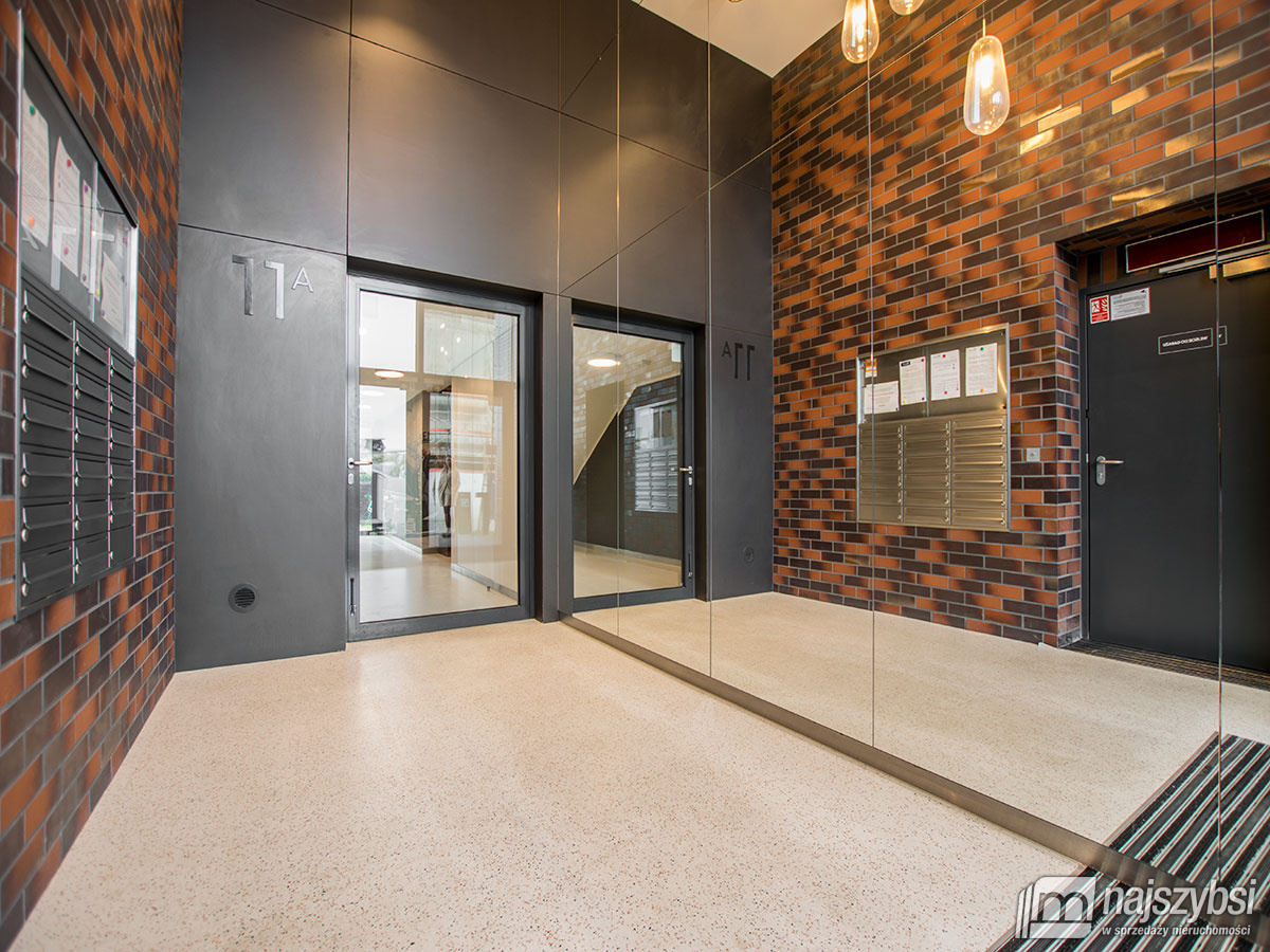 Szczecin - 4-pokojowy apartament nad Odrą (19)