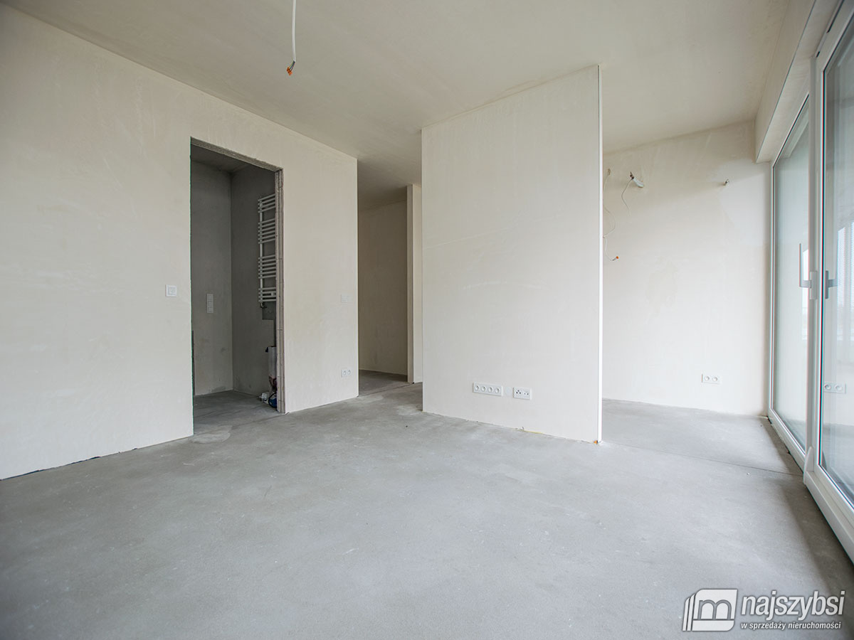 Szczecin - 4-pokojowy apartament nad Odrą (5)