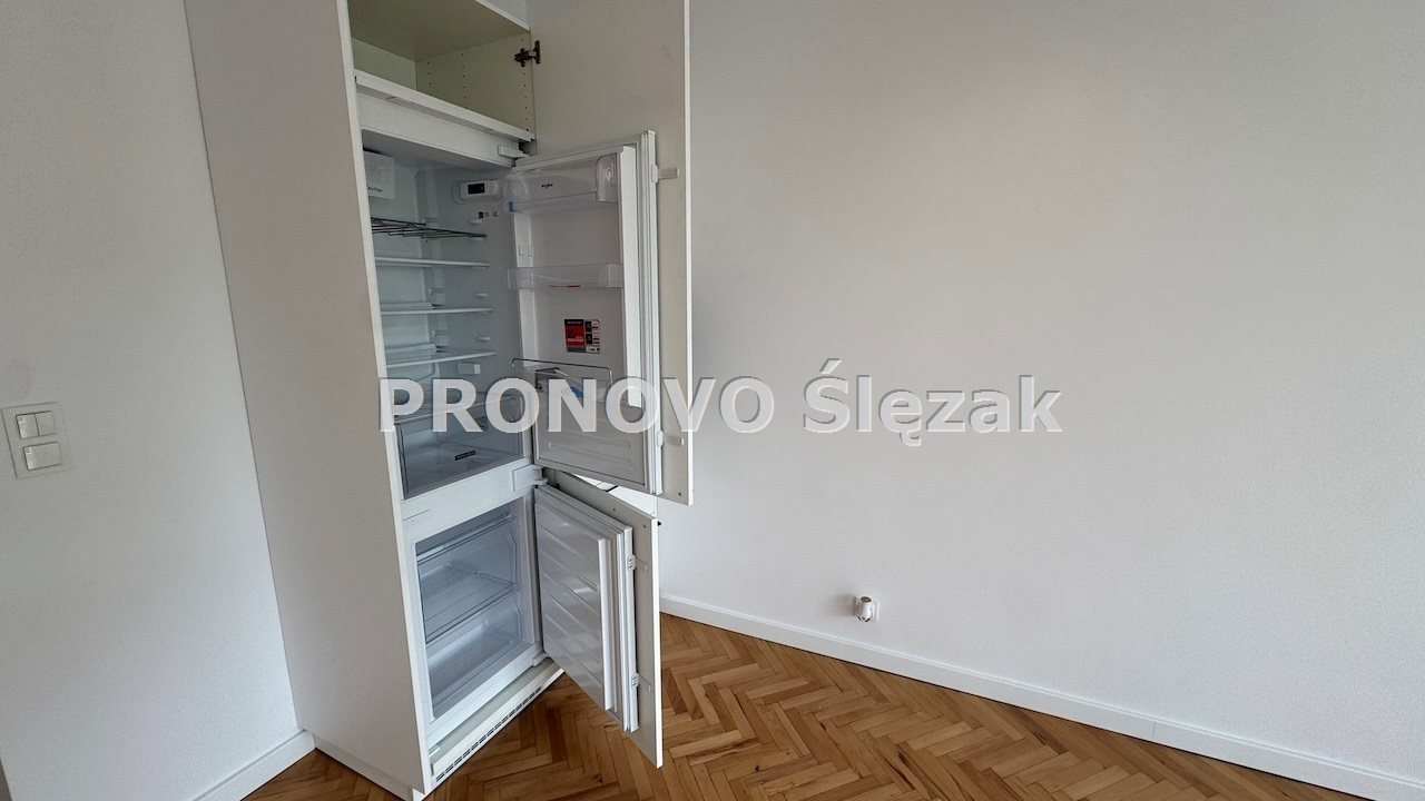 Luksusowe 2 pokoje z balkonem i zielenią ul.Zdrowa (6)