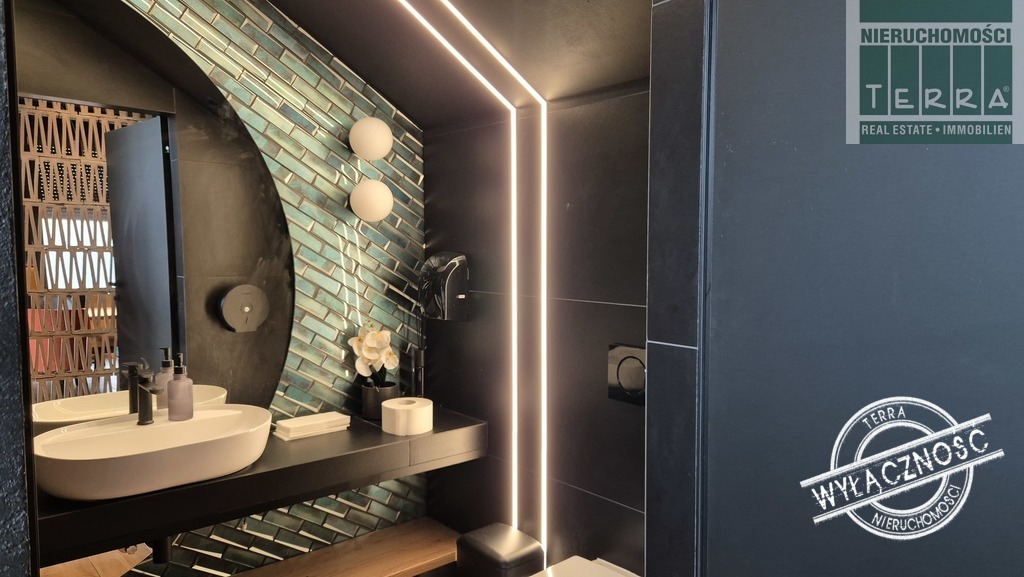 BUDYNEK Z MIEJSCAMI POSTOJOWYMI (18)