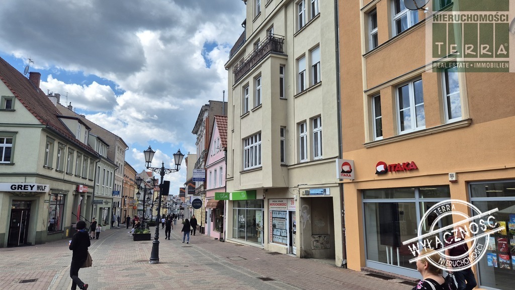 Piękny lokal w kamienicy. (3)