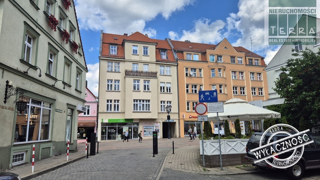 Piękny lokal w kamienicy. (1)