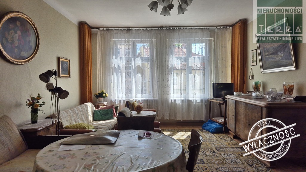 Piękny lokal w kamienicy. (7)