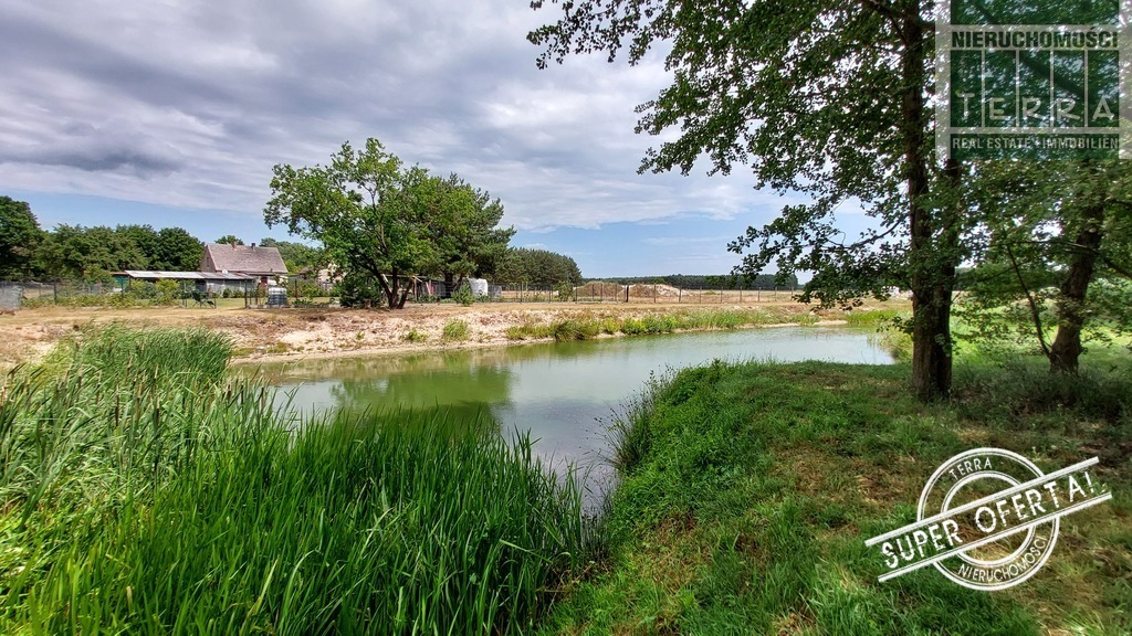 Działka ze STAWEM ! (1)