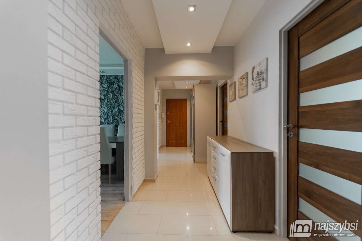 Goleniów -super oferta! 5 pokoi, duży taras. (9)