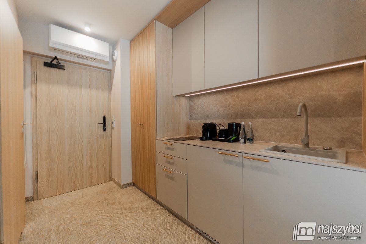 Łukęcin - Nowoczesny Apartament z Basenem (14)