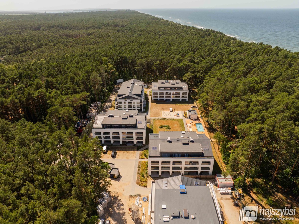 Łukęcin - Nowoczesny Apartament z Basenem (21)