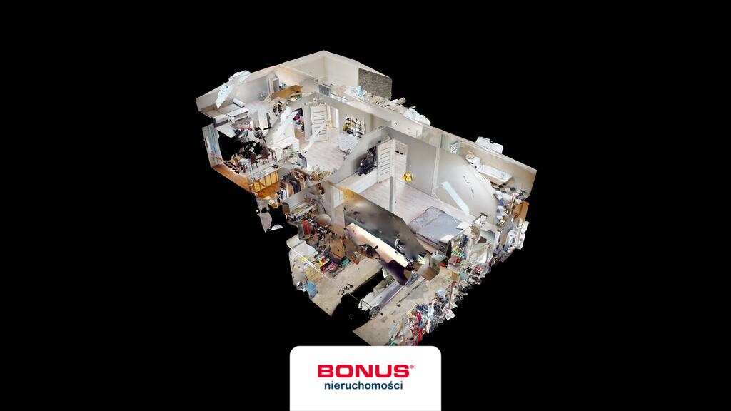 Nowoczesny, wolnostojący dom w otoczeniu lasu (30)