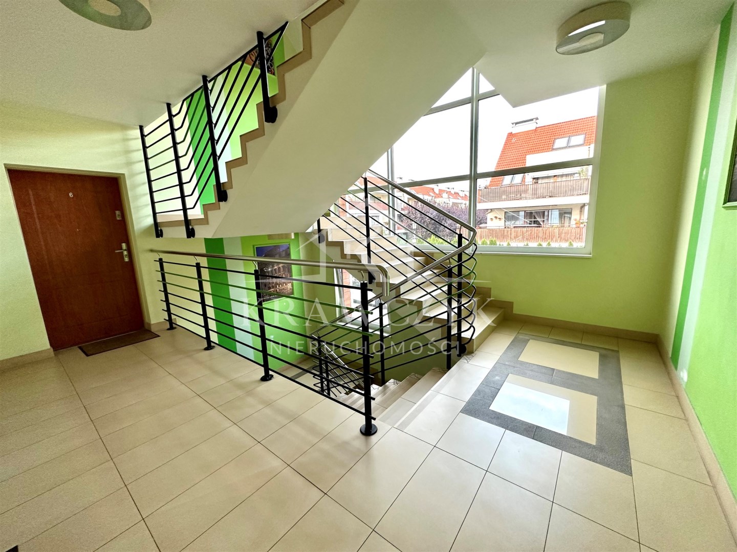 Bezrzecze 2012r Ip. 3pok. taras, garaż (13)