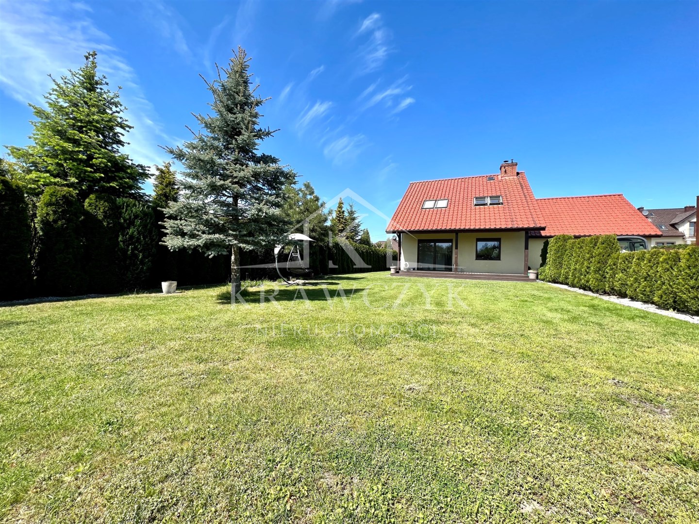 DOM 5pok. 200m2, DZIAŁKA 1030m2 - UMEBLOWANY (13)