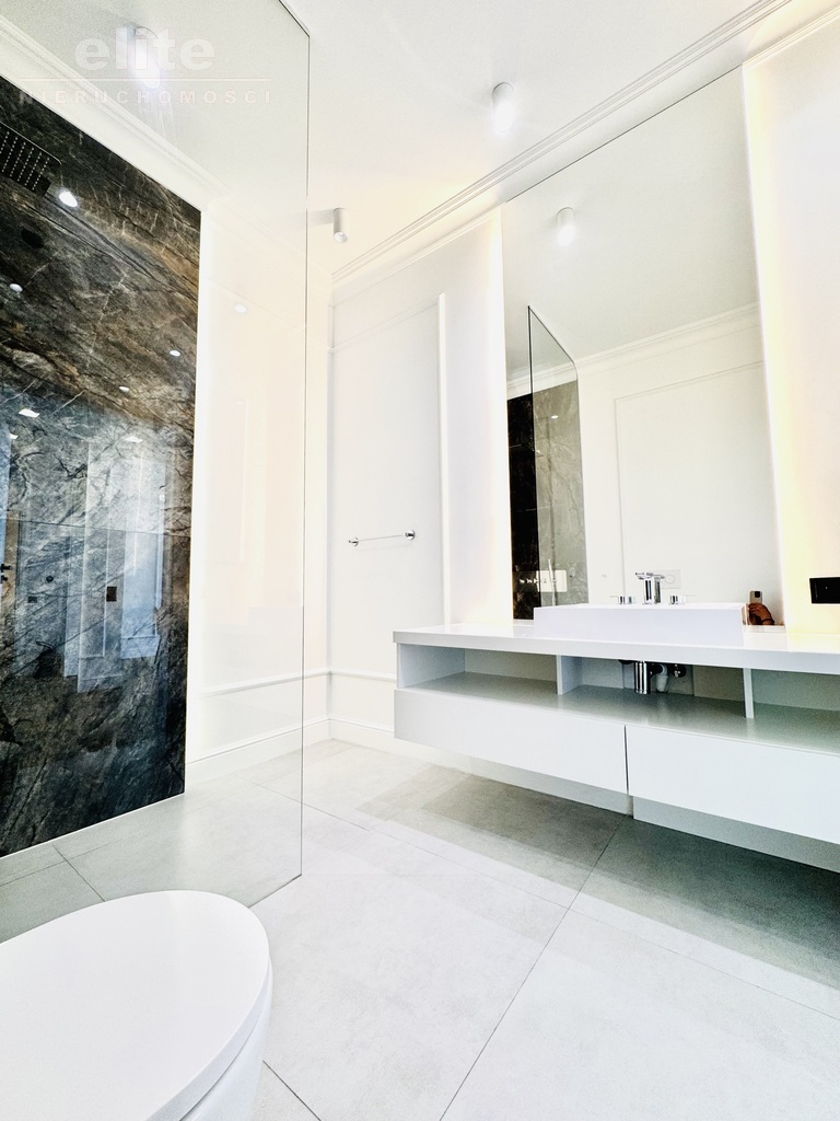 Hanza Tower luksusowy apartament na XVIIIp, basen (17)