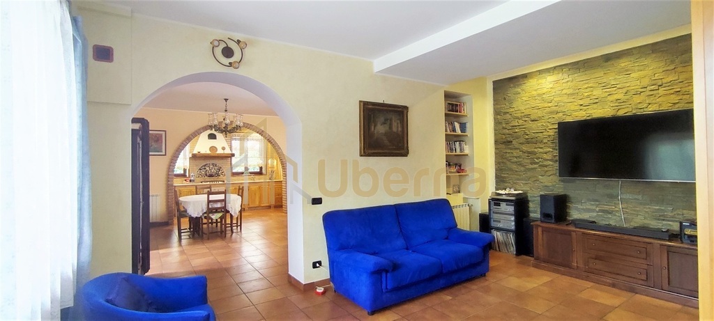 Rezydencja w  Gerano, 40 km od Rzymu, sprzedaż. (12)