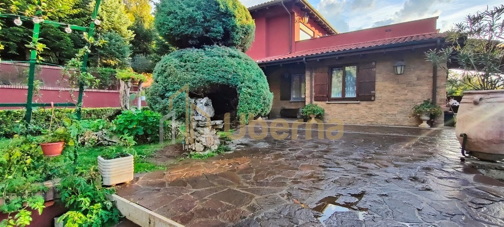 Rezydencja w  Gerano, 40 km od Rzymu, sprzedaż. (24)