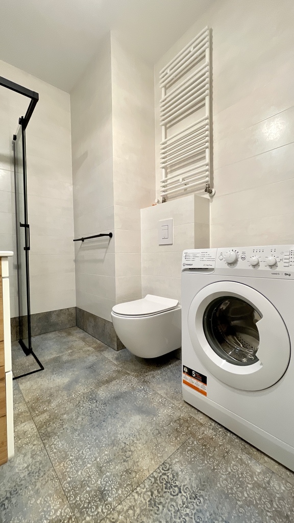 Do wynajęcia kawalerka na os. Harmonia (19)