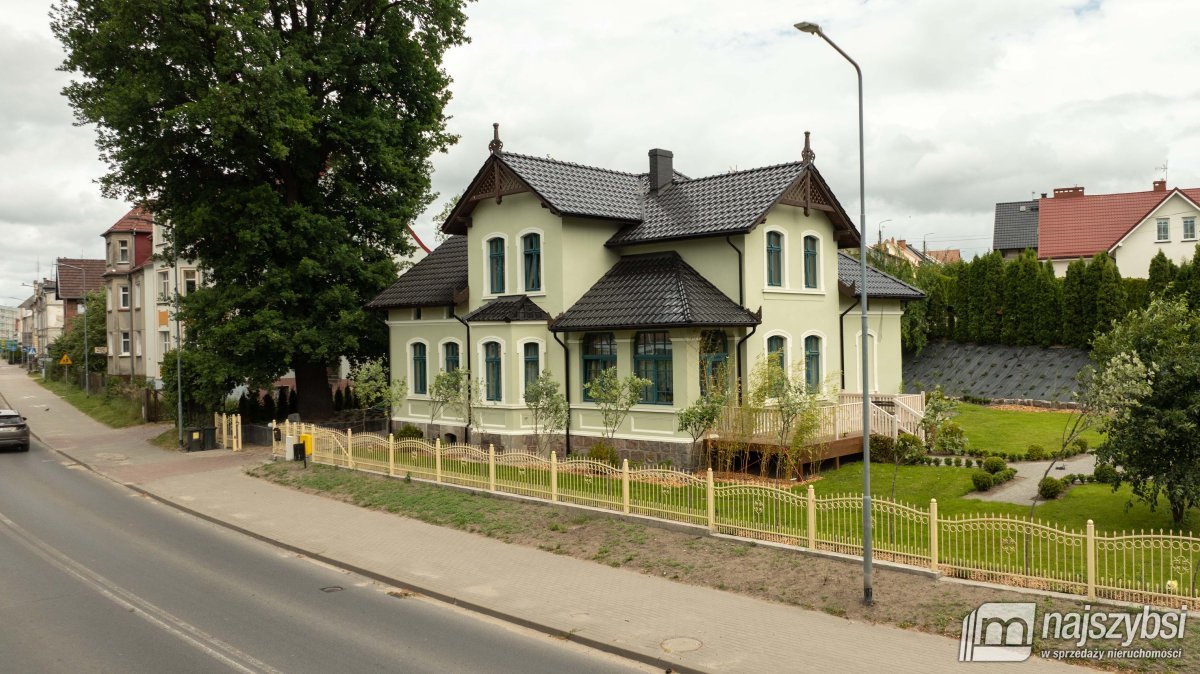 Świdwin- piękna willa w centrum miasta (1)