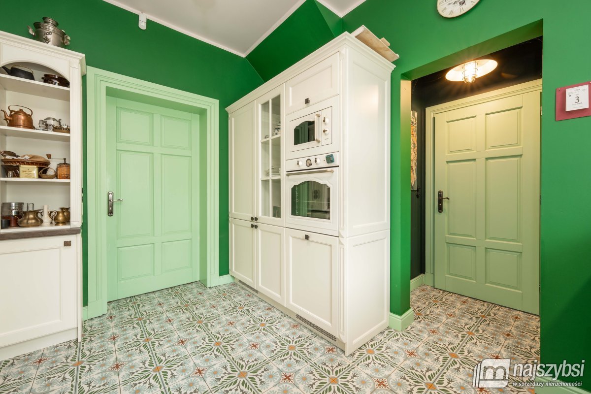 Świdwin- piękna willa w centrum miasta (17)