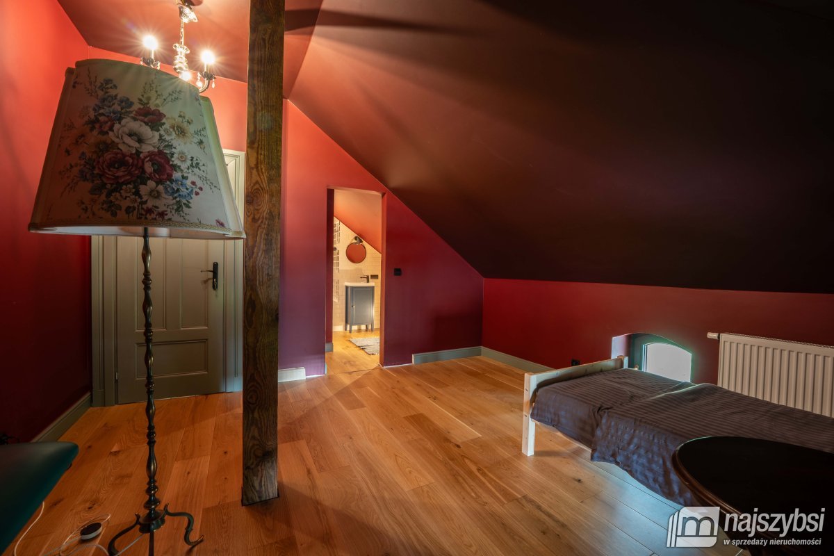 Świdwin- piękna willa w centrum miasta (29)