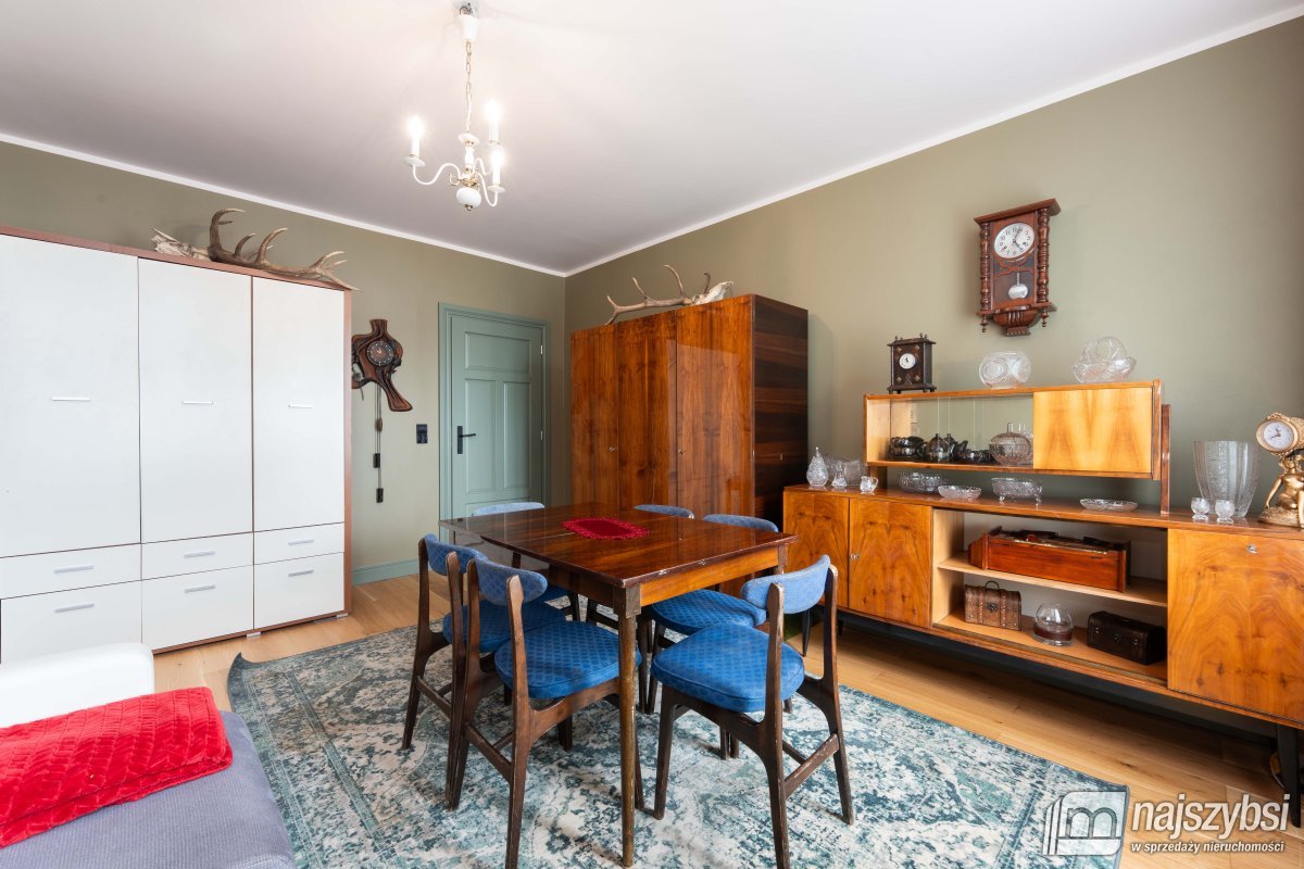 Świdwin- piękna willa w centrum miasta (32)