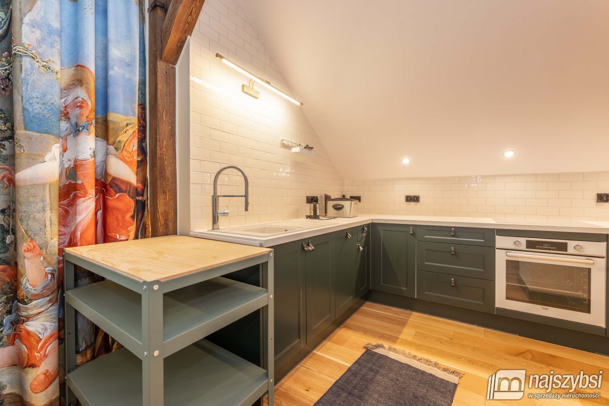 Świdwin- piękna willa w centrum miasta (35)