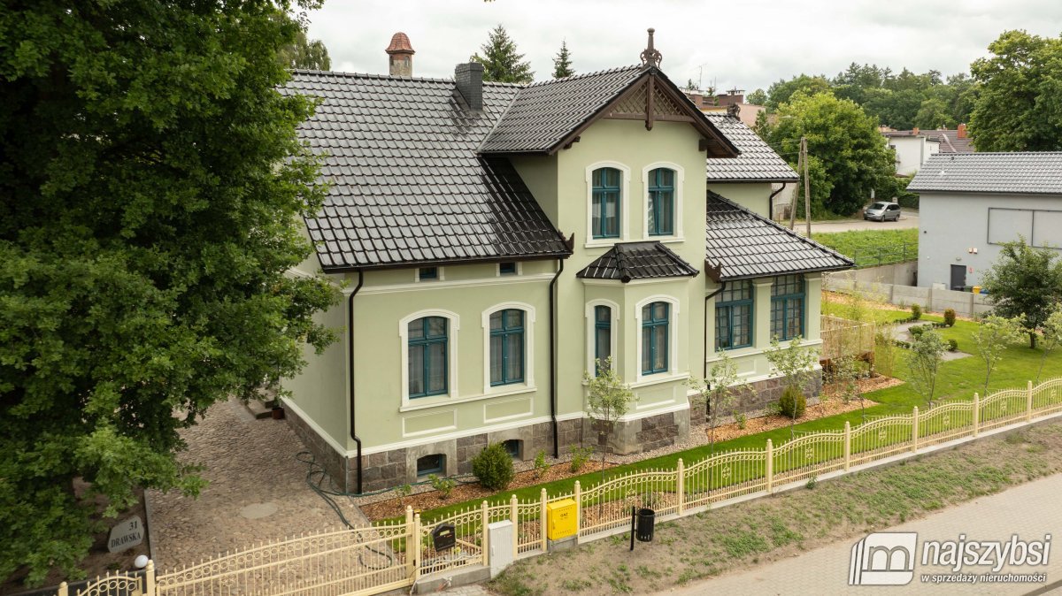 Świdwin- piękna willa w centrum miasta (37)