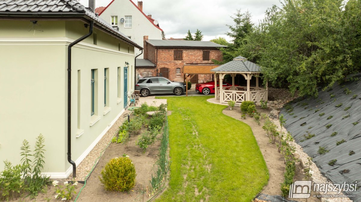 Świdwin- piękna willa w centrum miasta (39)
