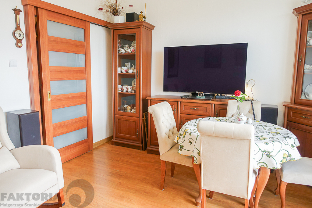 Os.Przyjaźni 3 pok 53,5m2+4m2, fantastyczny widok (2)