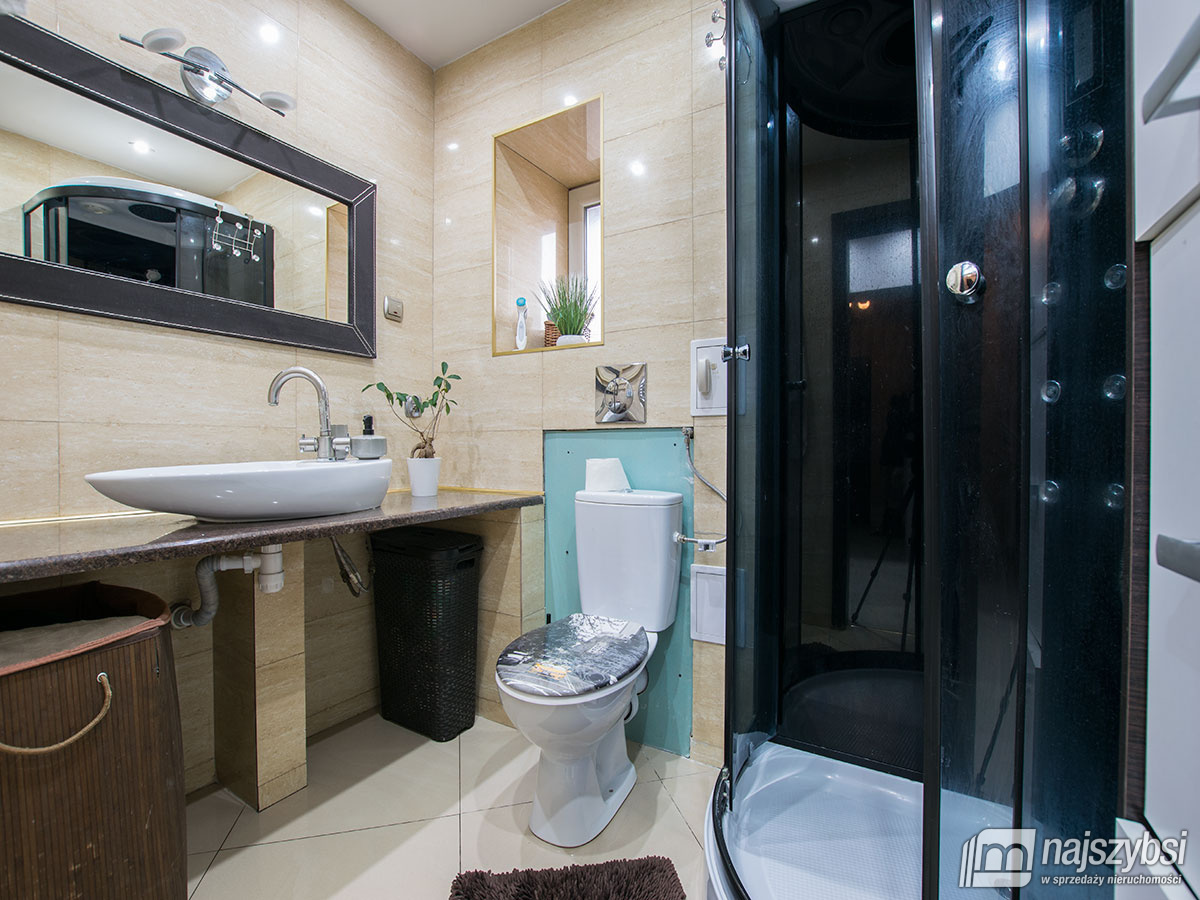 Świnoujście - mieszkanie z garażem i działką (10)