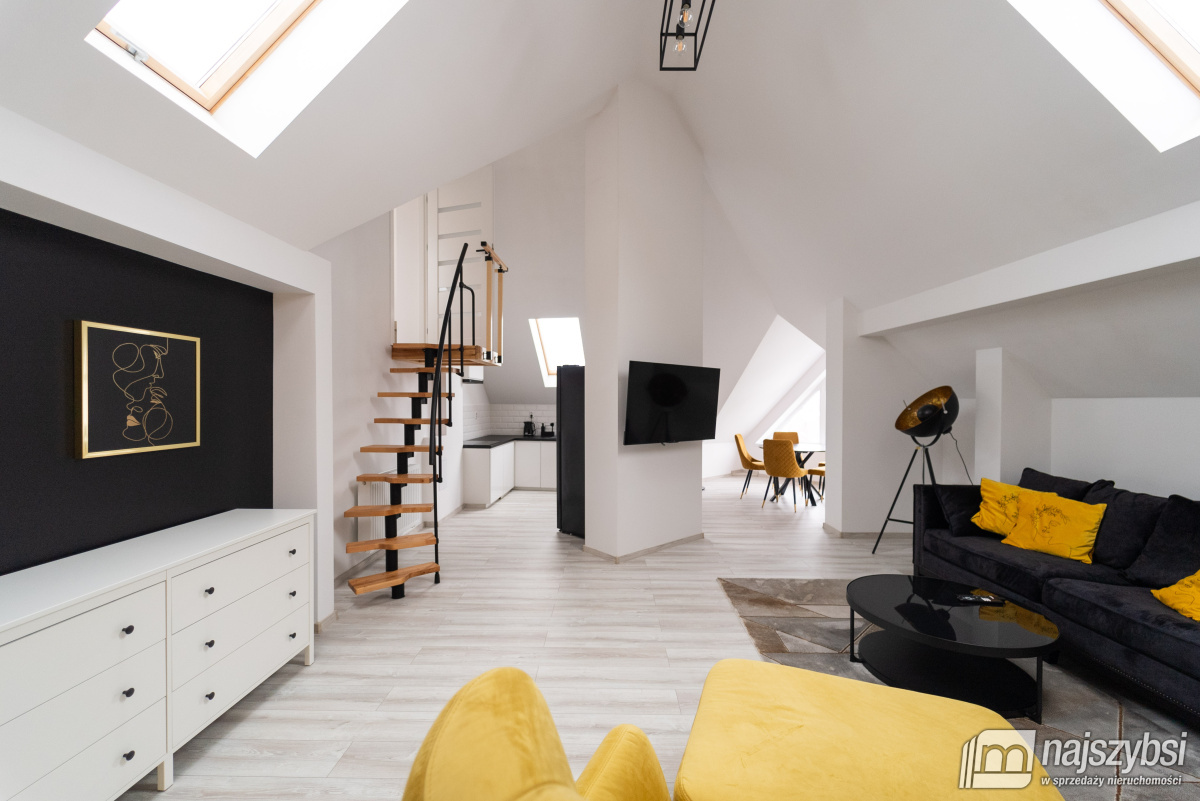 Świnoujście - Plac Wolności - apartamenty (2)