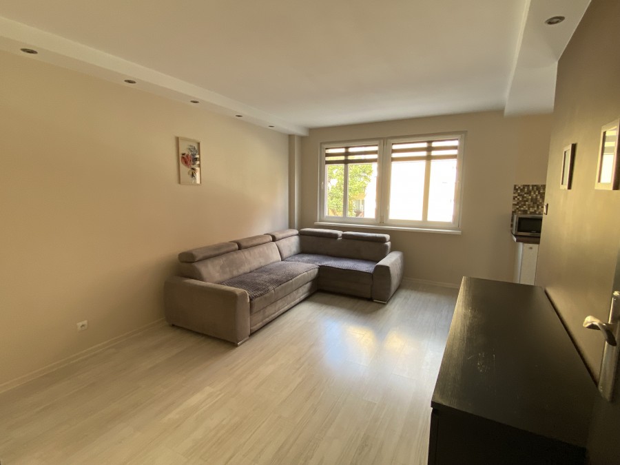 2 pokoje Stare Miasto 1 piętro-balkon (4)