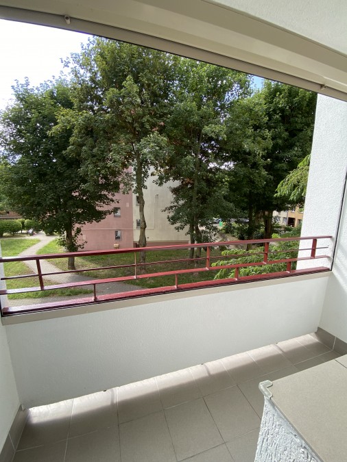 2 pokoje Stare Miasto 1 piętro-balkon (7)