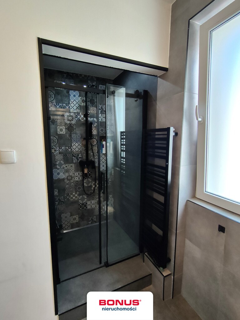 Mieszkanie z loggią i zielonym podwórzem (9)