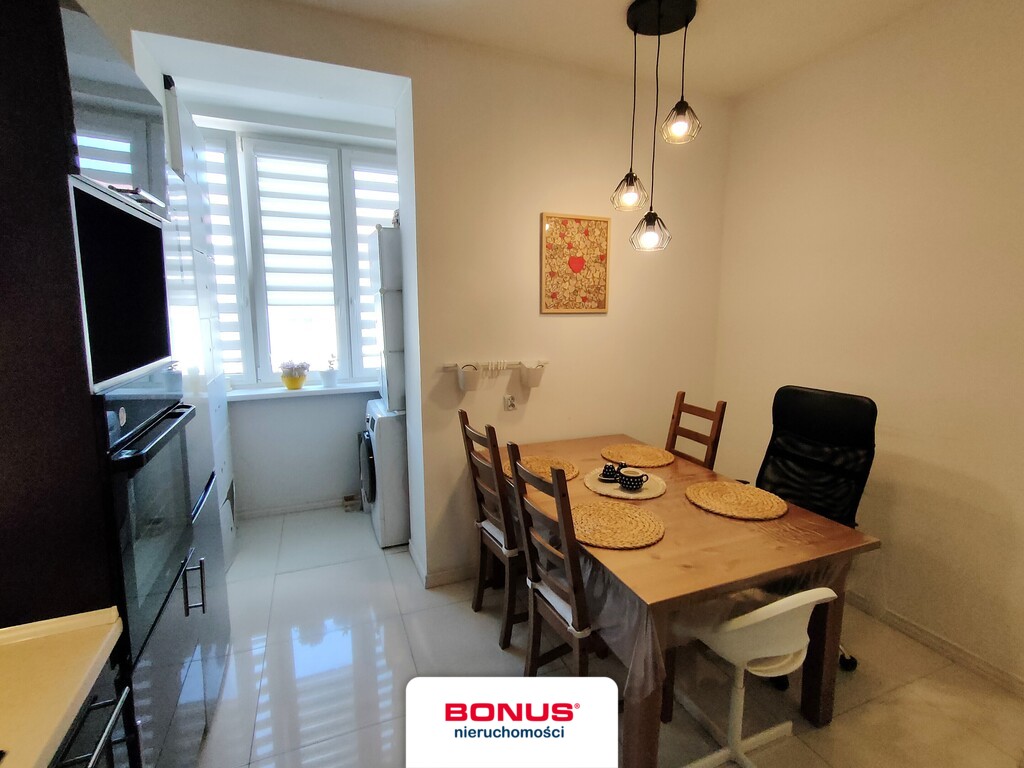 Mieszkanie z loggią i zielonym podwórzem (12)