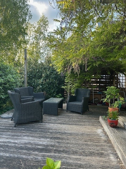 komfortowy dom na zamkniętym osiedlu-przy lesie (19)