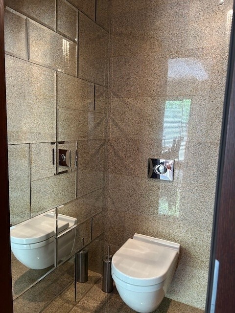 komfortowy dom na zamkniętym osiedlu-przy lesie (10)