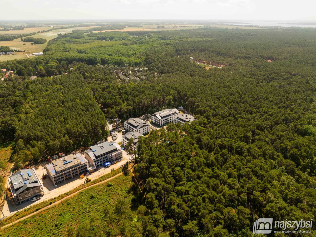 Łukęcin - Nowoczesny Apartament 35m2 z Basenem (19)