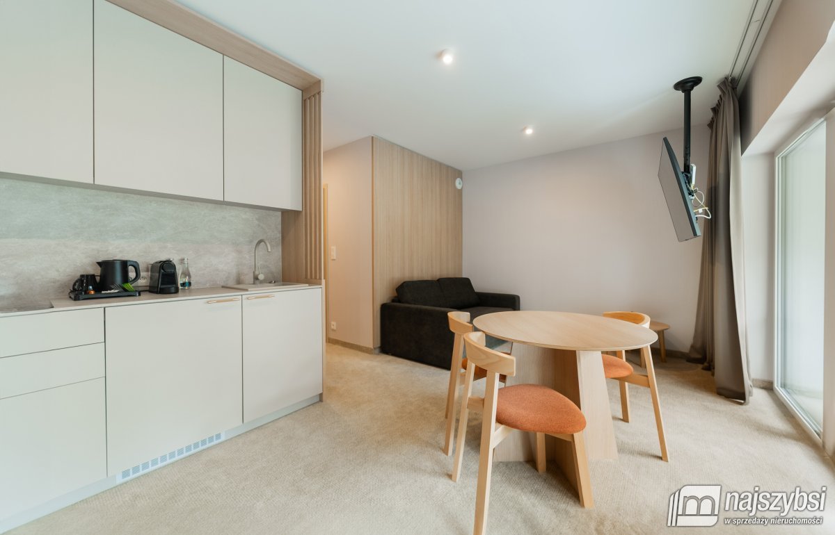 Łukęcin - Nowoczesny Apartament 35m2 z Basenem (9)