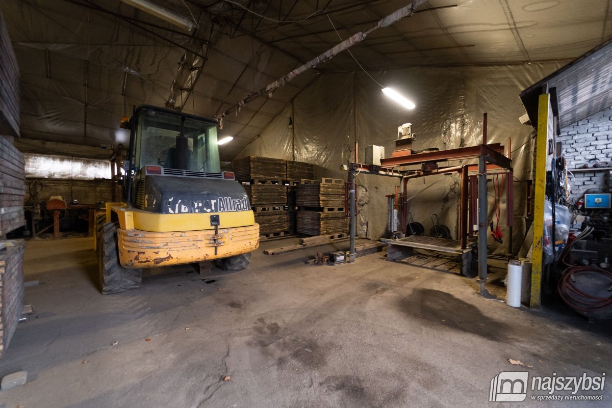 Golczewo/ Mechowo- zakład produkcyjny z dużą dział (19)