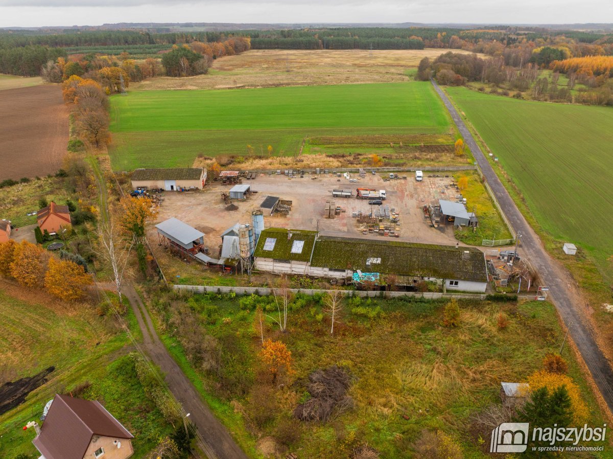 Golczewo/ Mechowo- zakład produkcyjny z dużą dział (30)