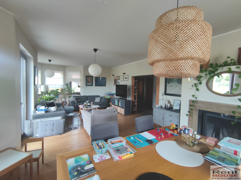 Dom wolnostojący, garaż, cicha uliczka (4)