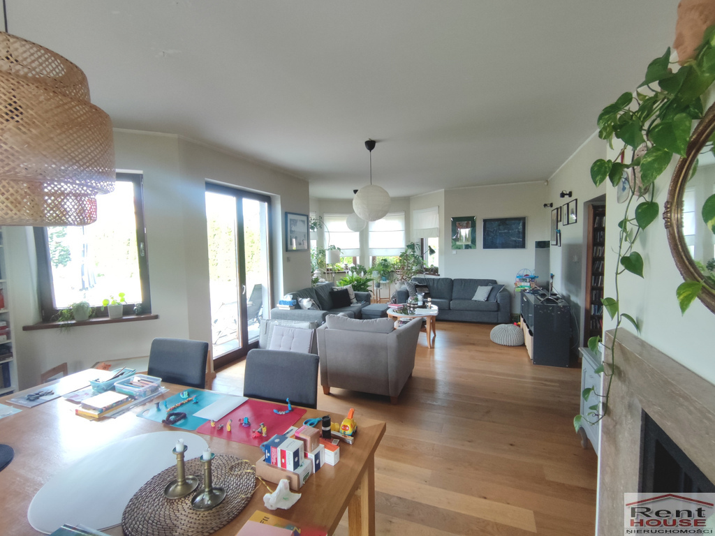 Dom wolnostojący, garaż, cicha uliczka (5)