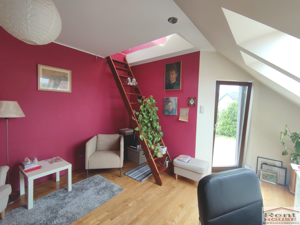 Dom wolnostojący, garaż, cicha uliczka (28)